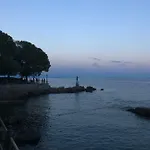 Ivone - 5 Stars Апартаменты