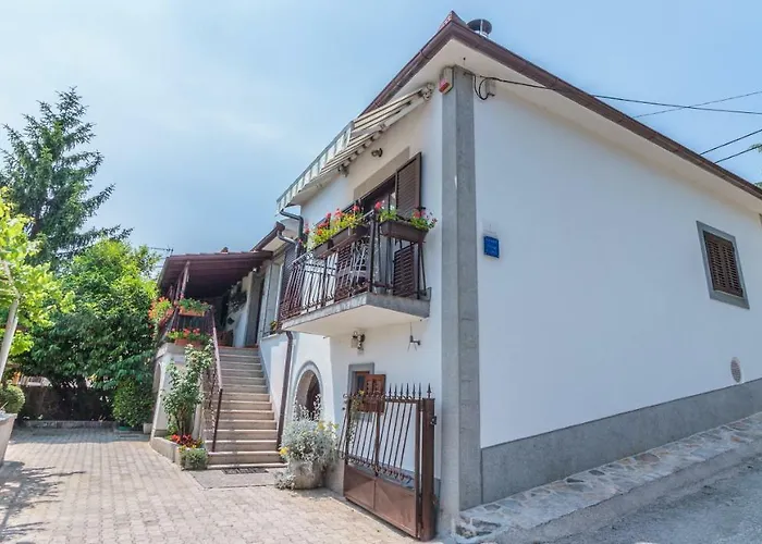 Ivone - 5 Stars Appartement *